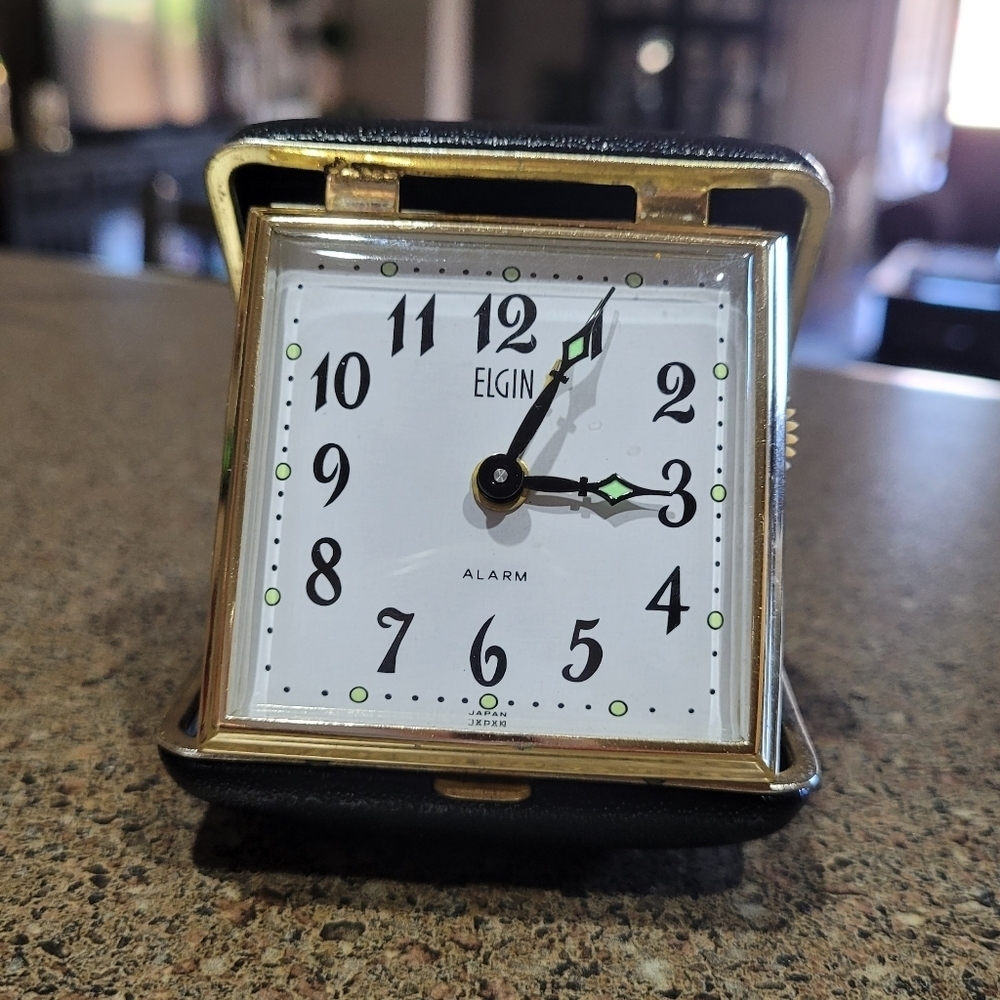 Vintage 60's Elgin Black Travel Alarm Clock